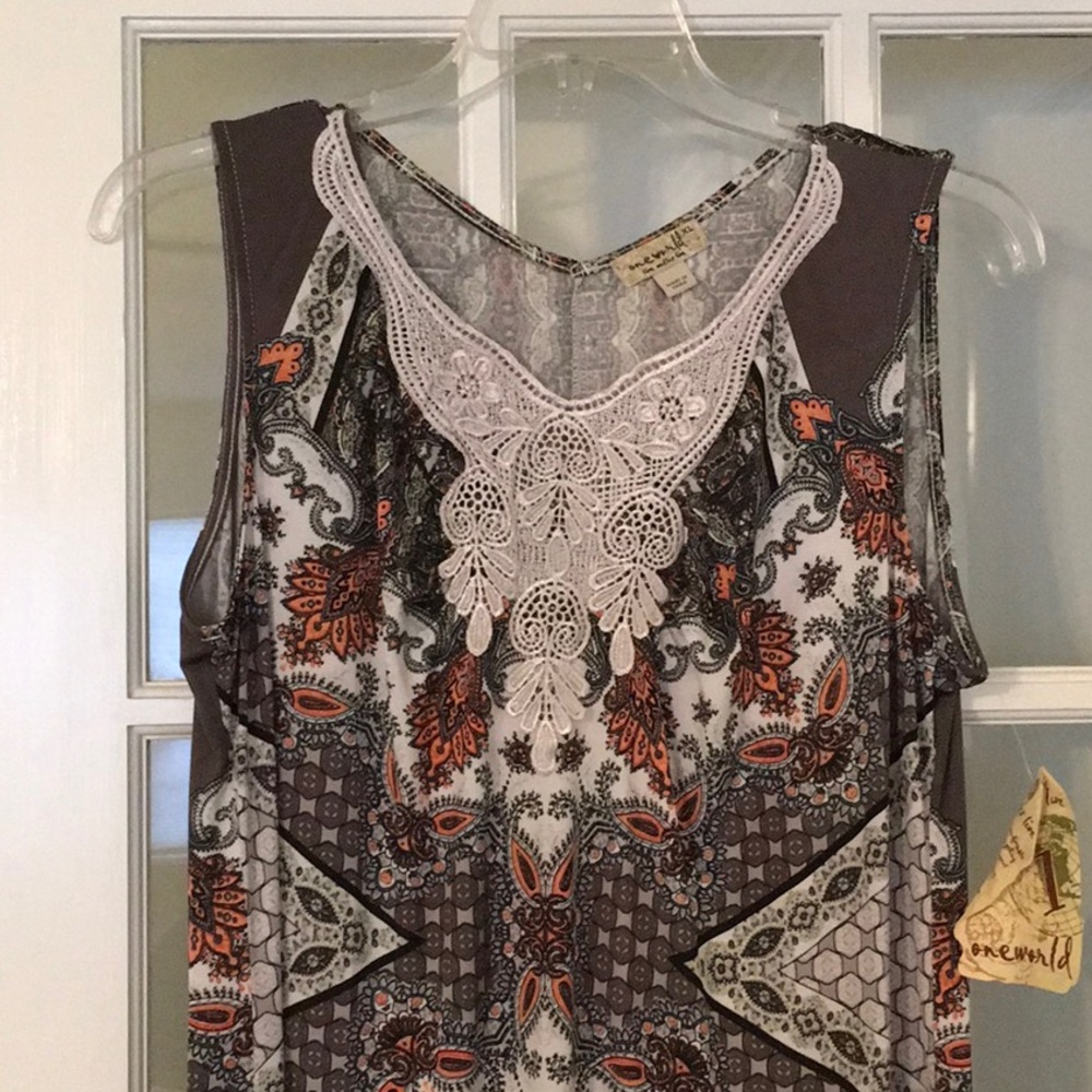 One world maxi dress with appliqué XL